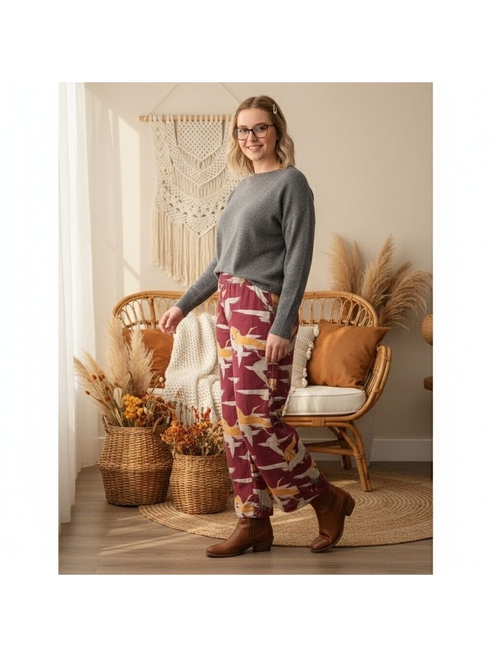 By Anthropologie dreamy swan lounge pants size XS